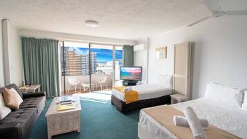 Two-Bedroom Dual Key Apartment | Individually decorated, individually furnished, soundproofing