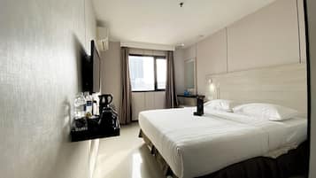 Superior-Zimmer | Minibar, Zimmersafe, Schreibtisch, Zustellbetten