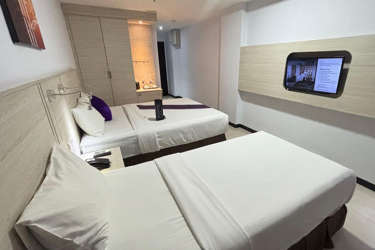 VIP Silver | Minibar, coffres-forts dans les chambres, bureau