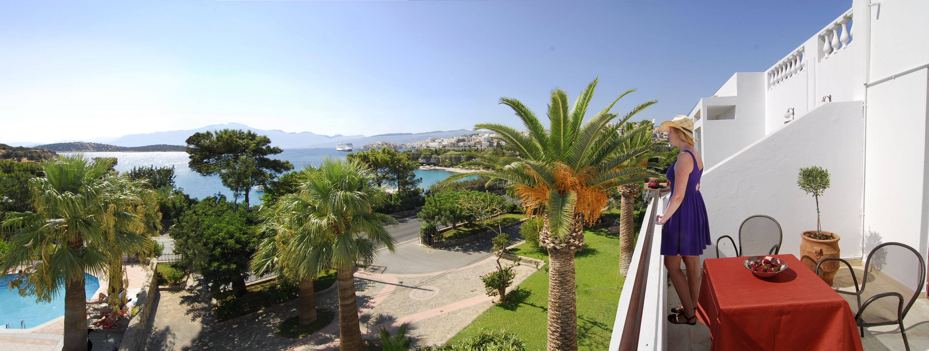 الإطلالة من المنشأة