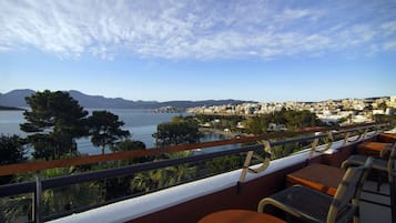 Sun deck