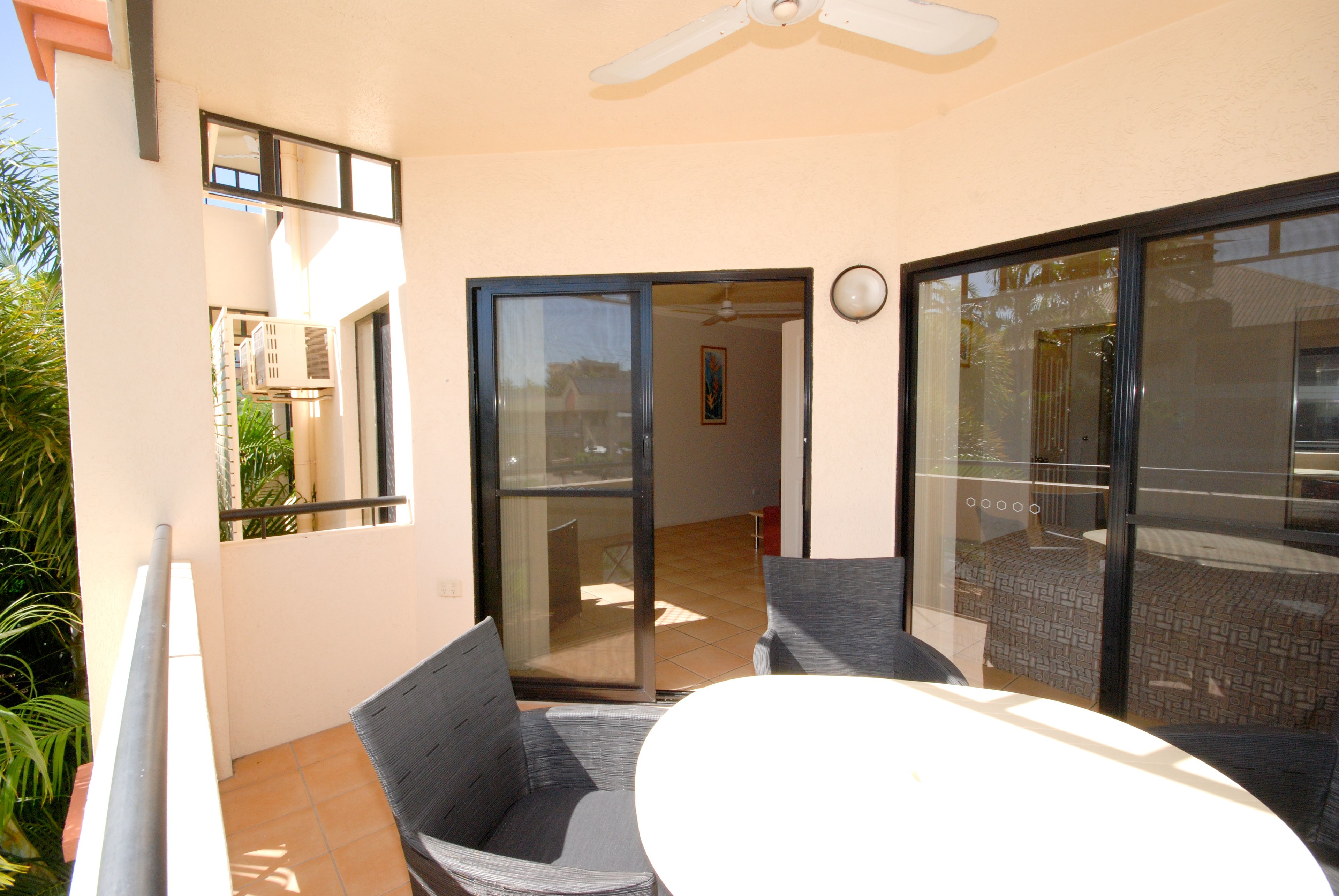 City Plaza Apartments — image 6