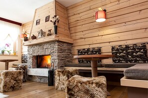 Fireplace - Boutique Hotel Il Riccio (Roccaraso)