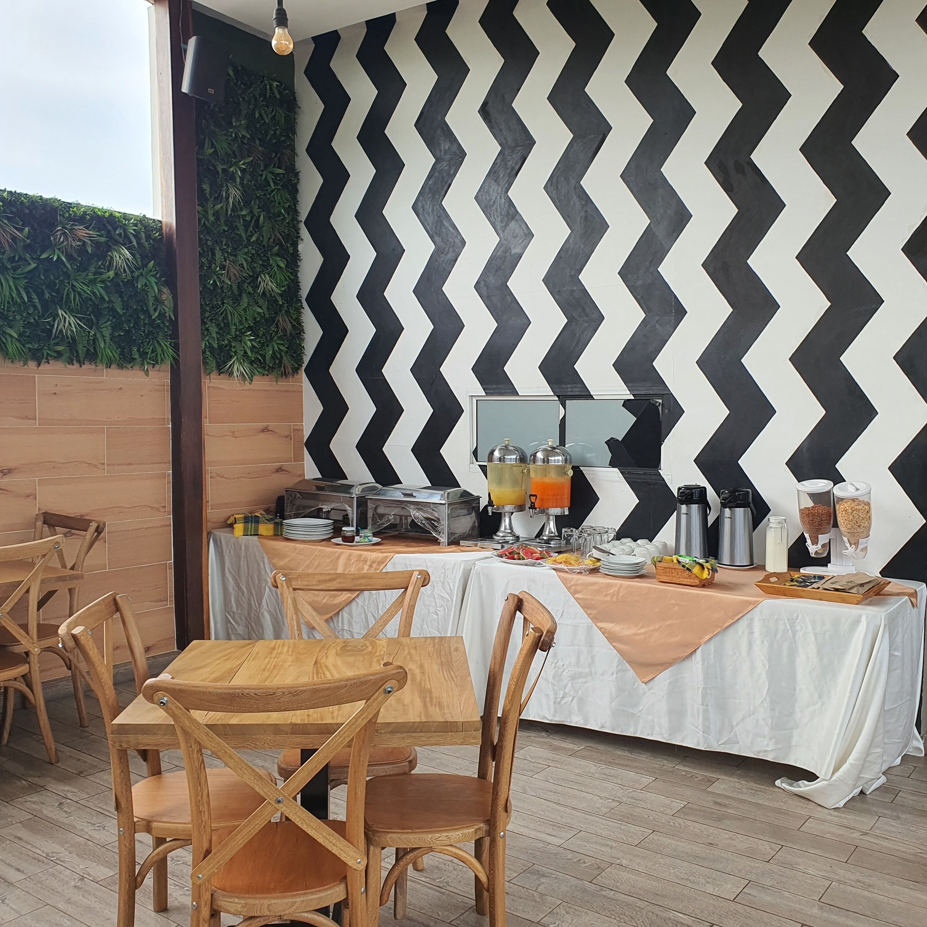 Free daily full breakfast