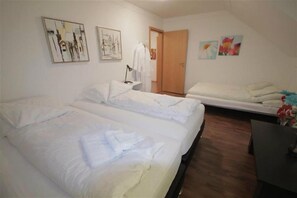 Ropa de cama de alta calidad, colchones Select Comfort y wifi gratis 