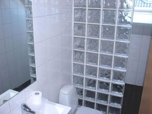 Bathroom - Town House (Reykjavik)