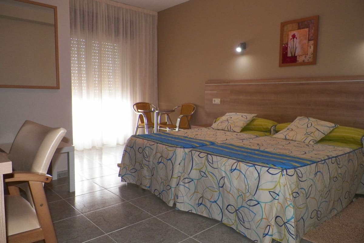 Desk, cribs (surcharge), rollaway beds (surcharge), WiFi (free)