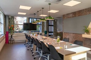 Meeting facility - Stayokay Amsterdam Vondelpark - Hostel (Amsterdam)