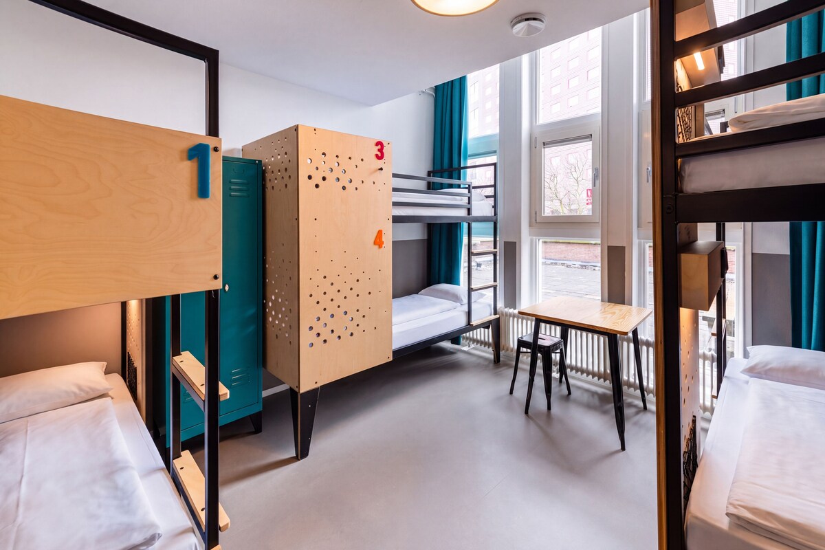 5 person private room | Wifi gratis y ropa de cama