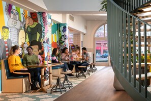 Food and drink - Stayokay Den Haag - Hostel (The Hague)