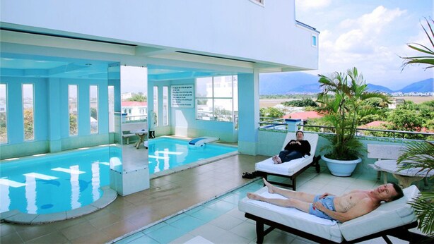 Nicht klassifiziertes Bild, 1 von 24, Schaltfläche