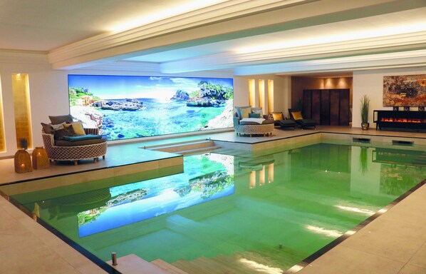 Pool - salinenparc Design Budget Hotel (Erwitte)