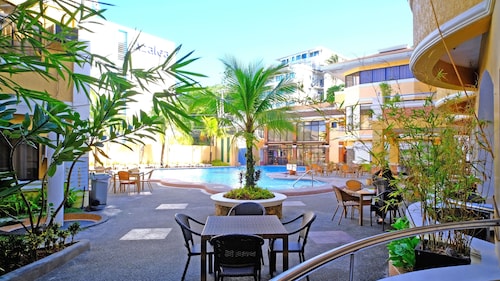 Boracay Holiday Resort