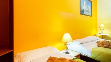 Minibar, individually furnished, iron/ironing board, cribs/infant beds