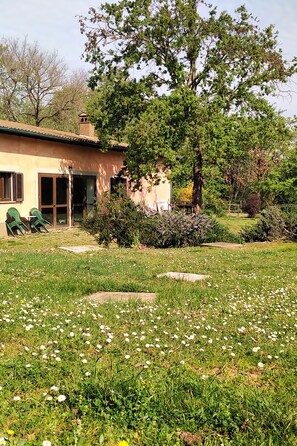 Local cuisine - Tenuta Monte la Guardia (Bracciano)