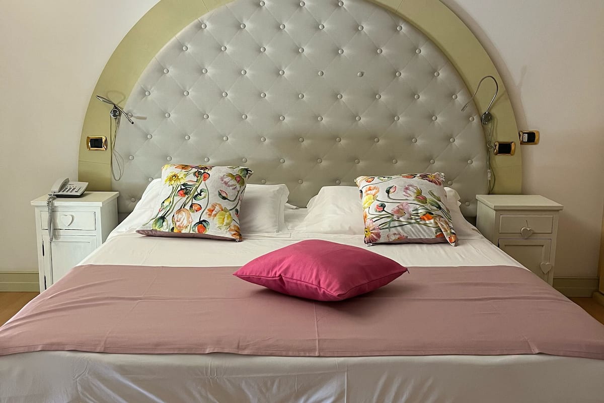 Standaard kamer | Lakens van Egyptisch katoen, luxe beddengoed, donzen dekbedden