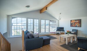 Penthouse, 4 Bedrooms, Mountain View | Living area - Alpenhof (Bad Gastein)