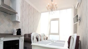 Apartment (for 3 Adults in Arcadia) | In-room dining - Apart Hotel on 24 Preobrajenskaya Street (Odesa)