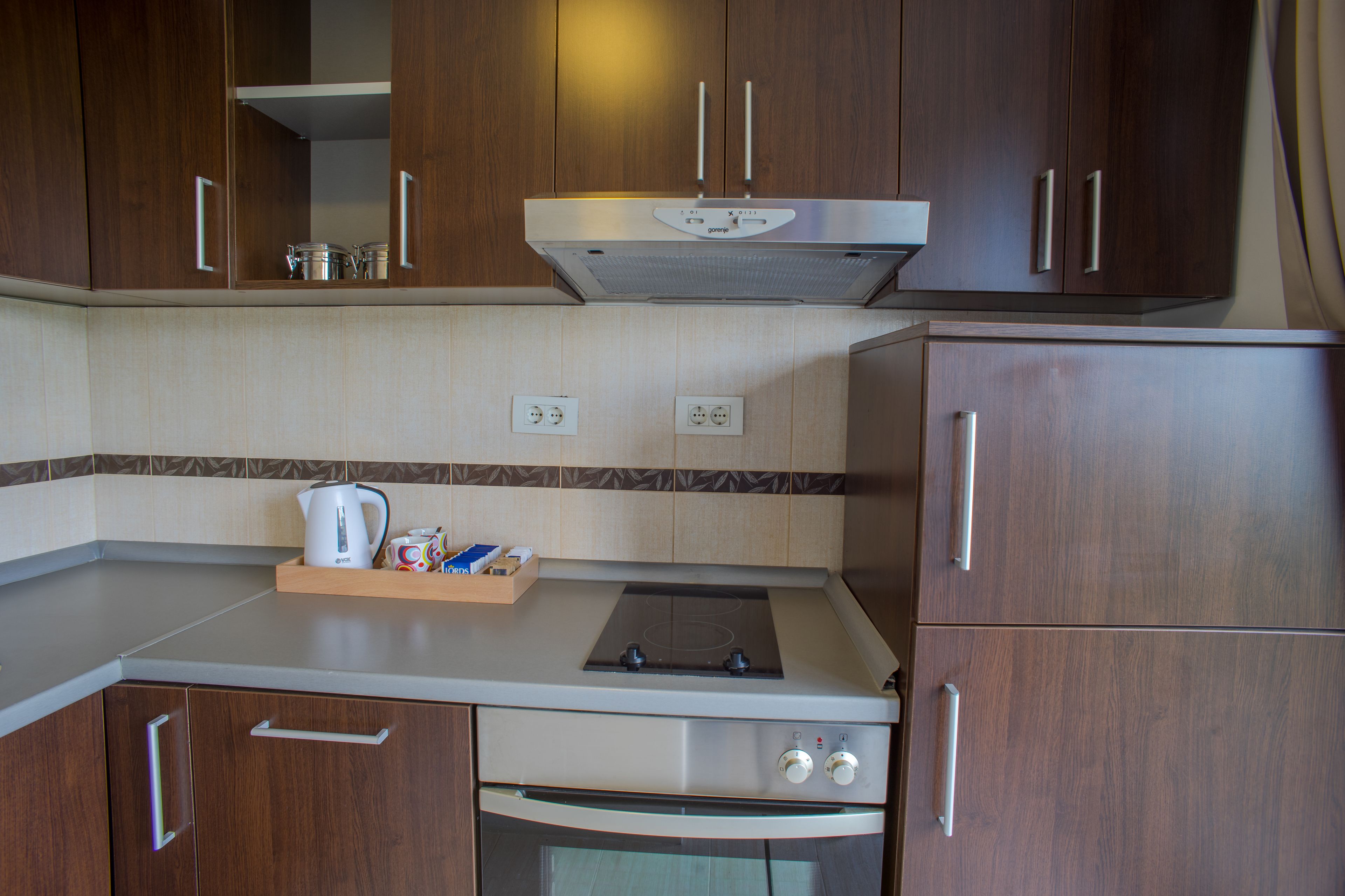 studio suite | private kitchen