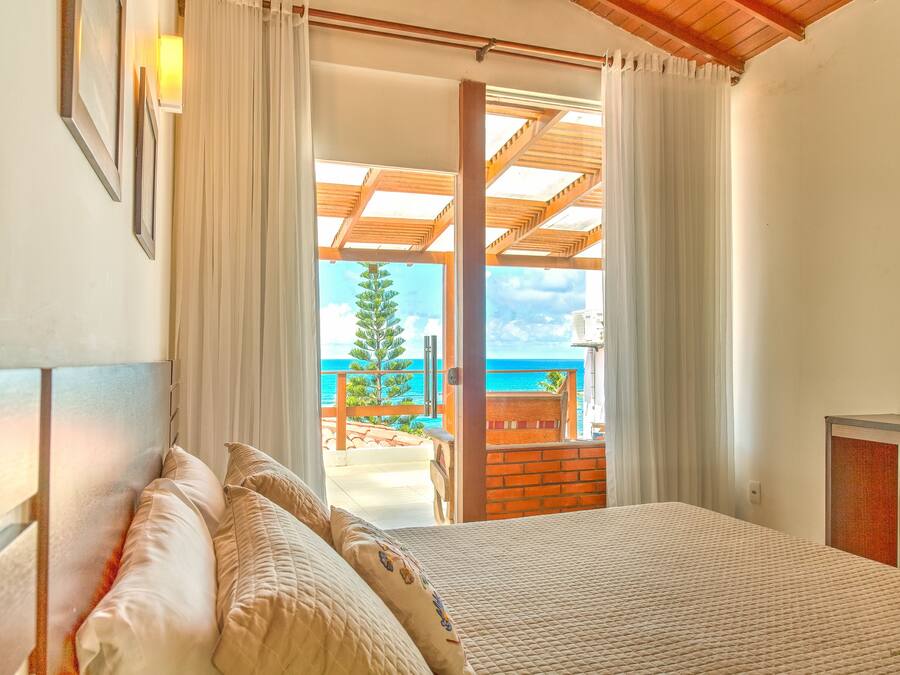 Panoramico com hidro | Minibar, in-room safe, bed sheets