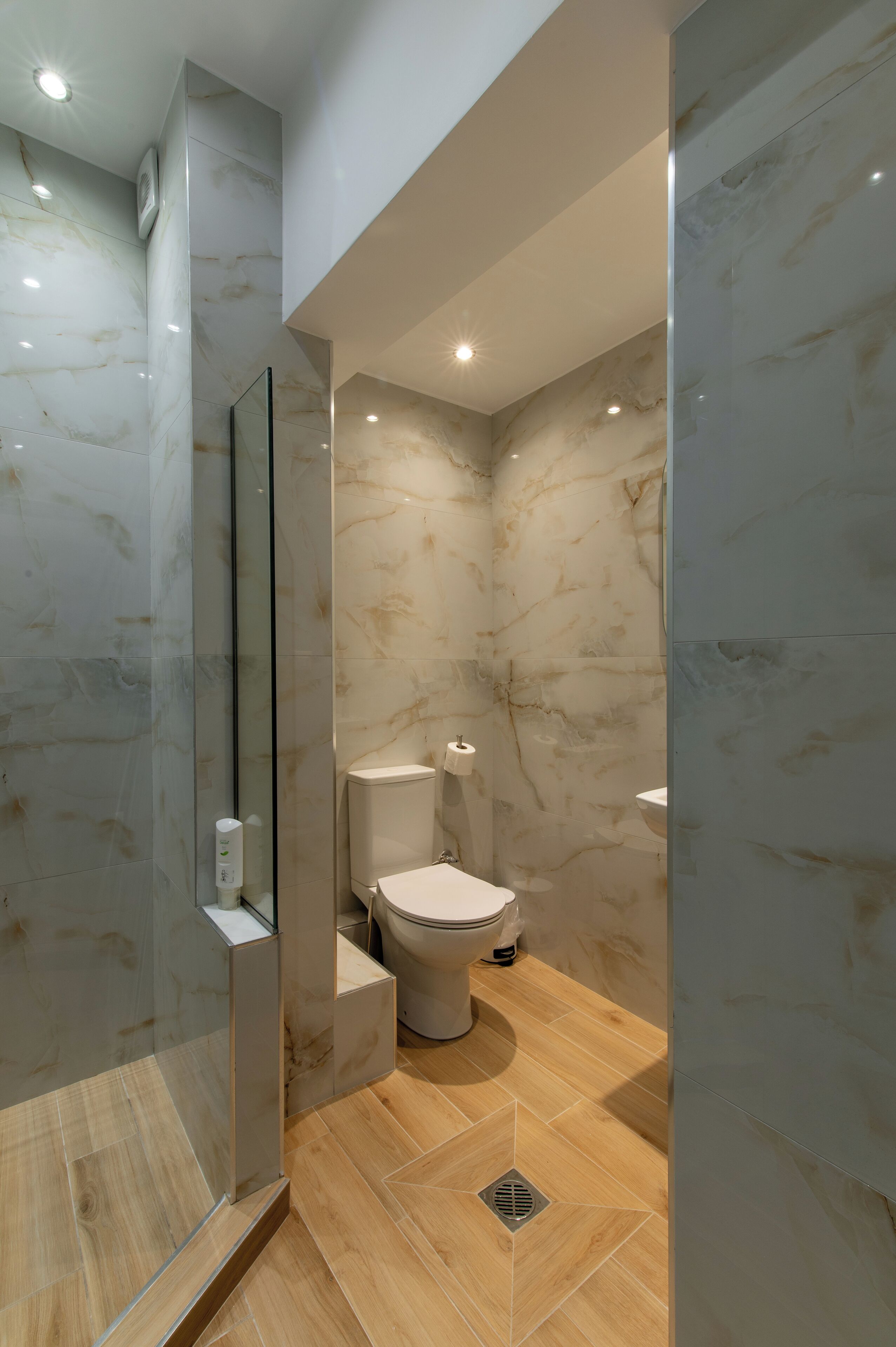 classic double room, 1 double bed, non smoking, mountain view | bathroom | deep-soaking bathtub, rainfall showerhead, hair dryer, bathrobes