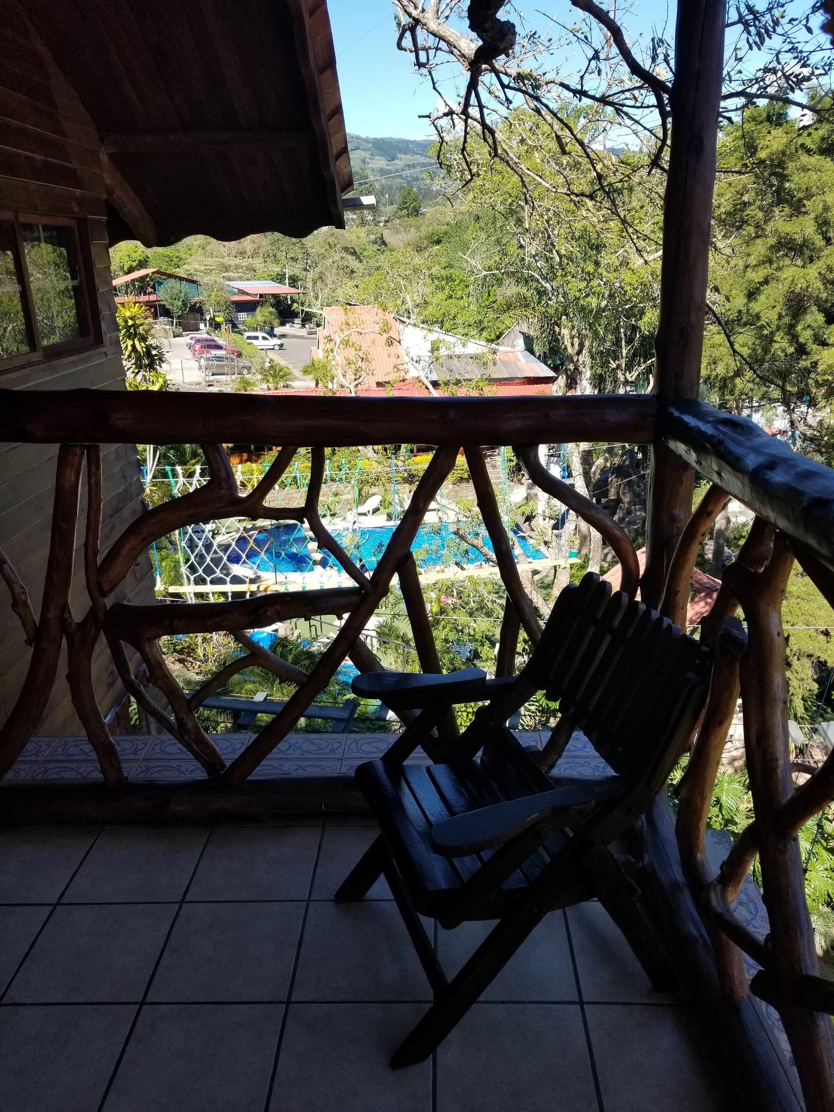 Rumah Pohon | Balkon