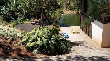 Down duvets, blackout curtains, free WiFi, bed sheets