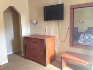 Room amenity - Luxury Inn (Watkinsville)