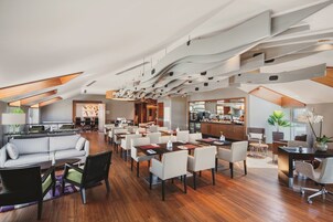 Breakfast, lunch and dinner served