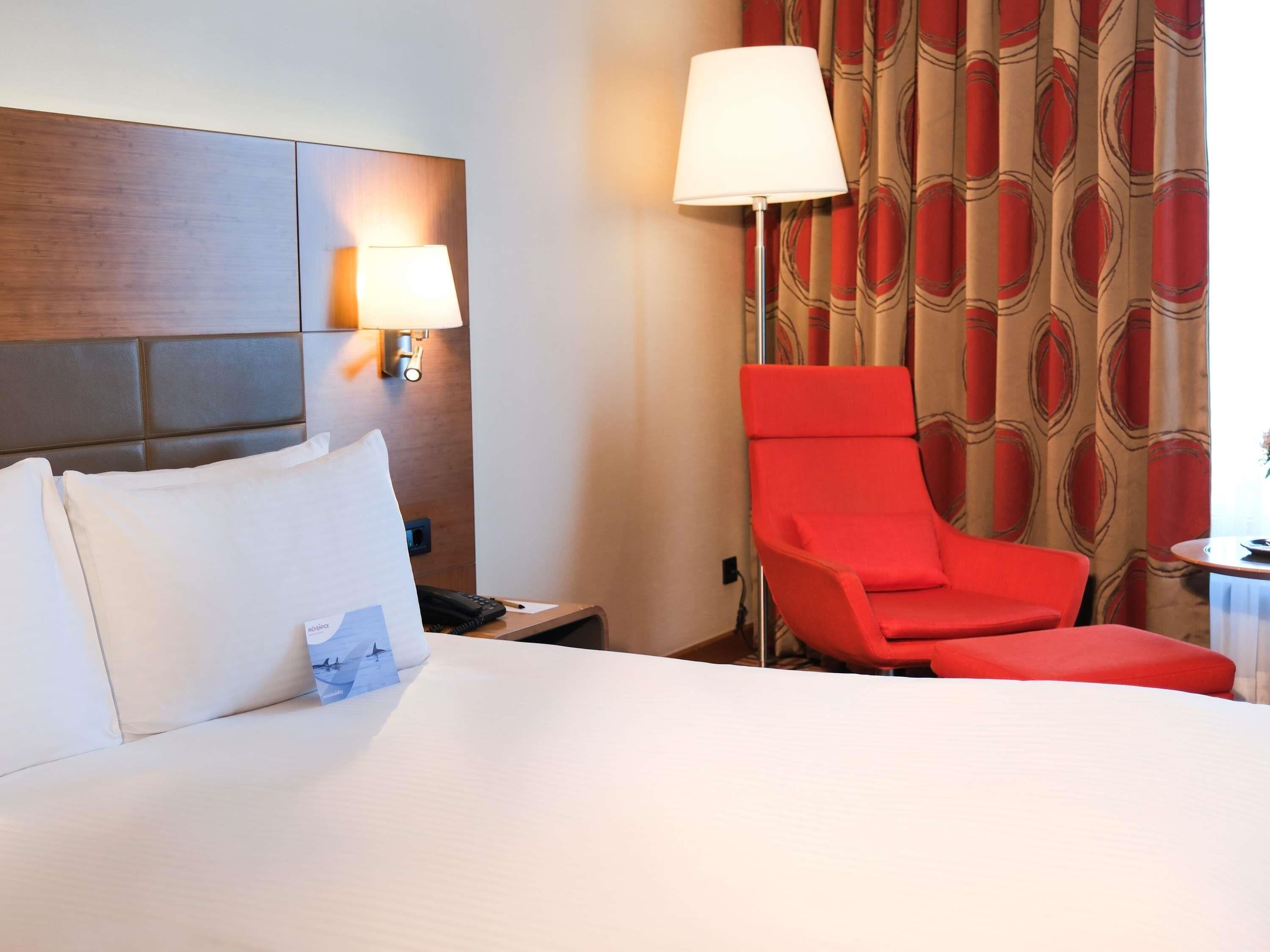 Chambre supérieure, 1 très grand lit | Literie hypoallergénique, coffre-fort pour ordinateur portable