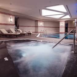 Indoor pool, pool loungers