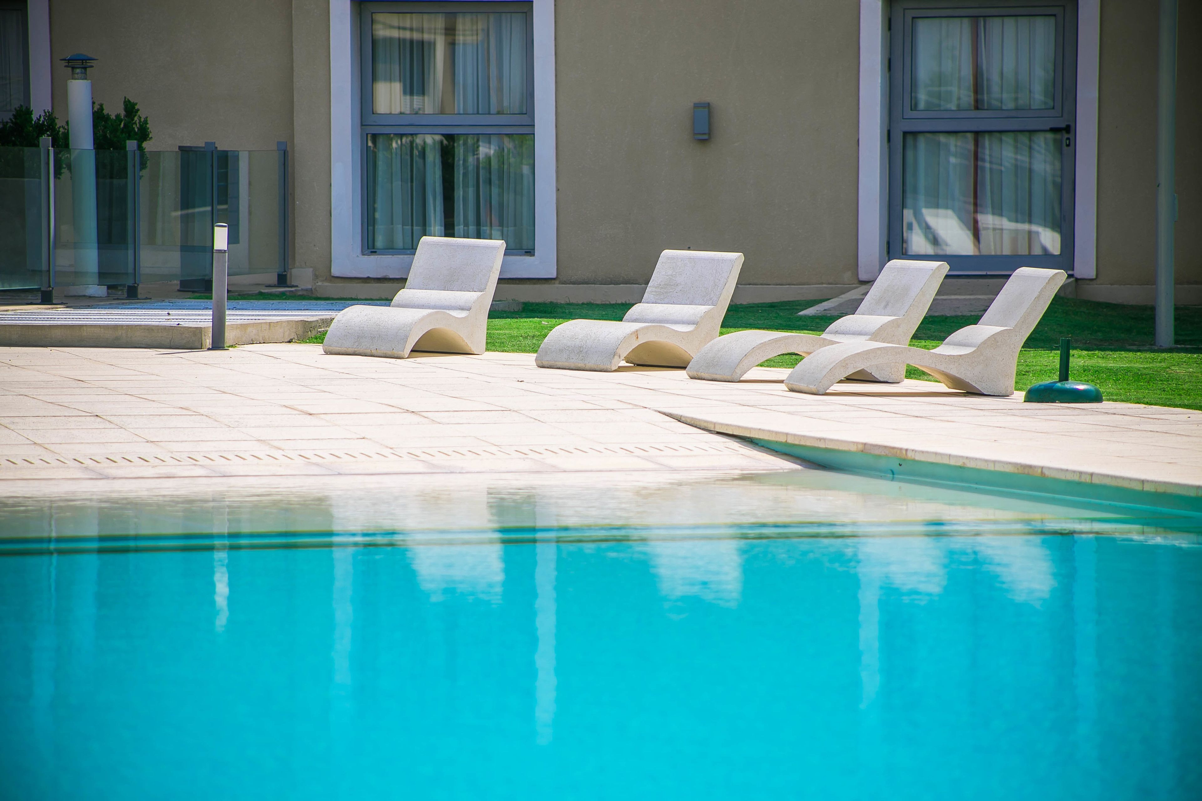 Indoor pool, seasonal outdoor pool, pool umbrellas