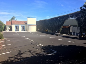 Free self-parking
