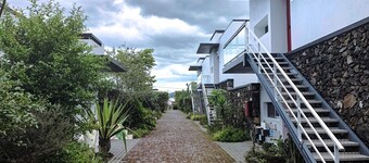 曲納塔德聖坦納飯店