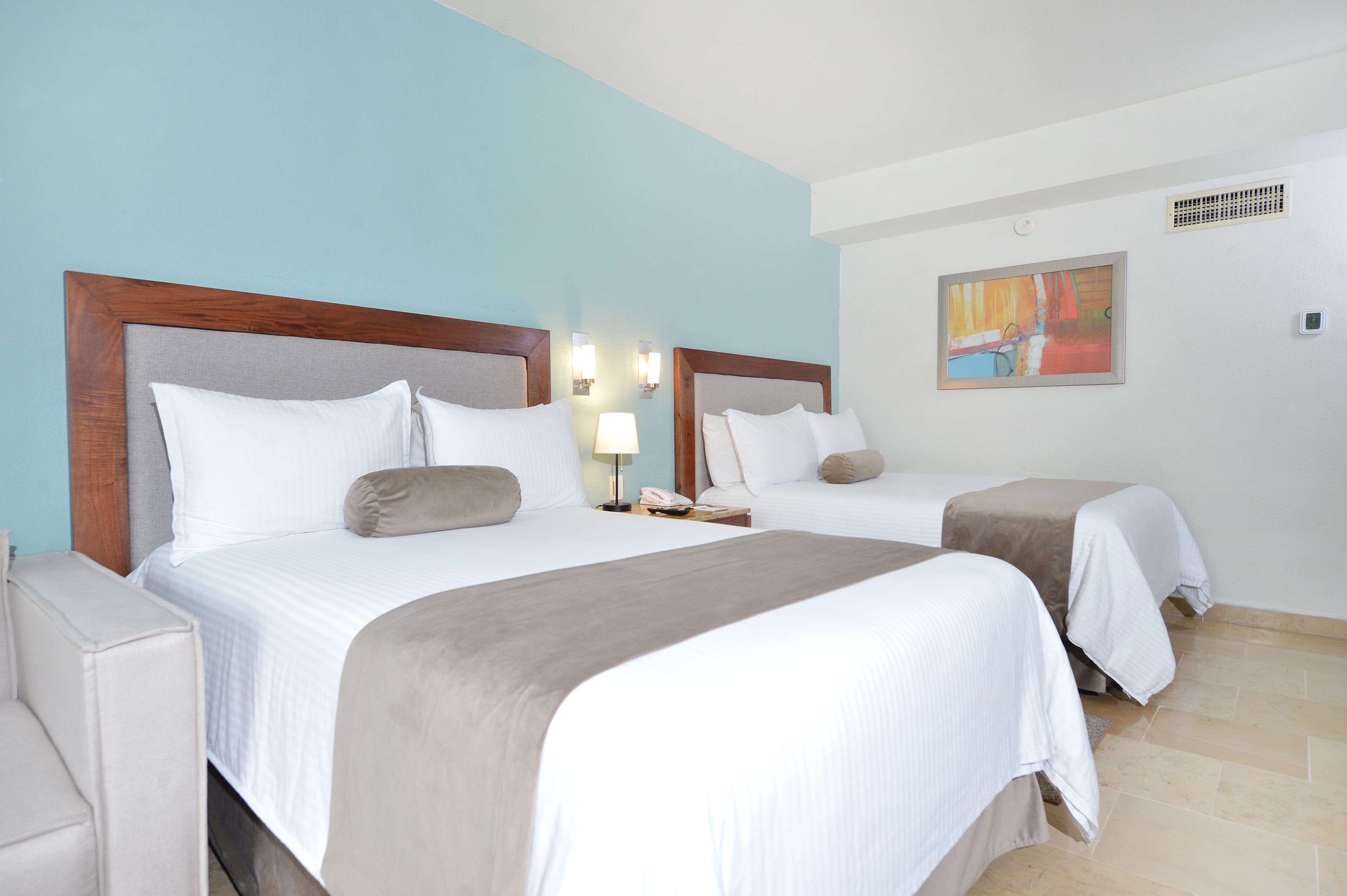 junior suite doble | in-room safe, desk, laptop workspace, iron/ironing board