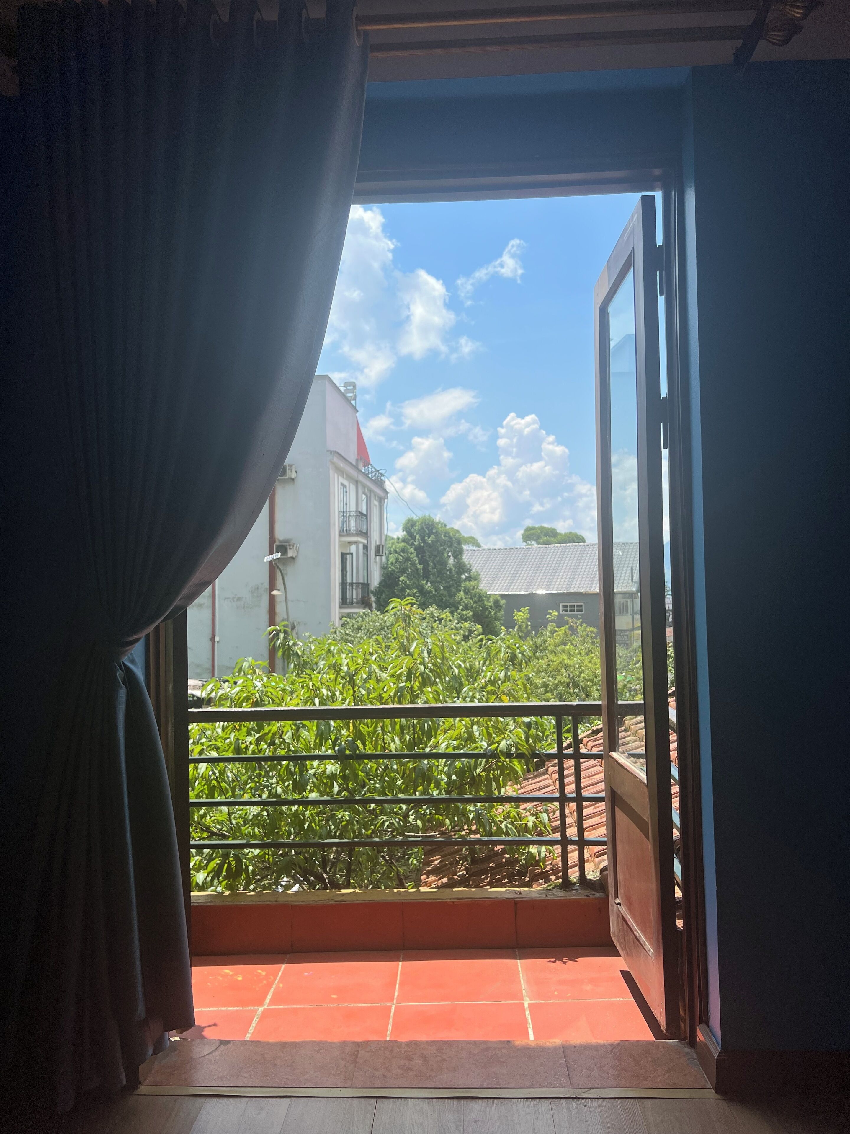 superior room, 1 double bed | in-room safe, desk, blackout curtains, iron/ironing board