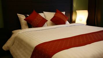 Superior Room | In-room safe, desk, blackout curtains, free WiFi