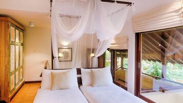 Classic Twin Room with Yoga | 1 bedroom, premium bedding, in-room safe, desk