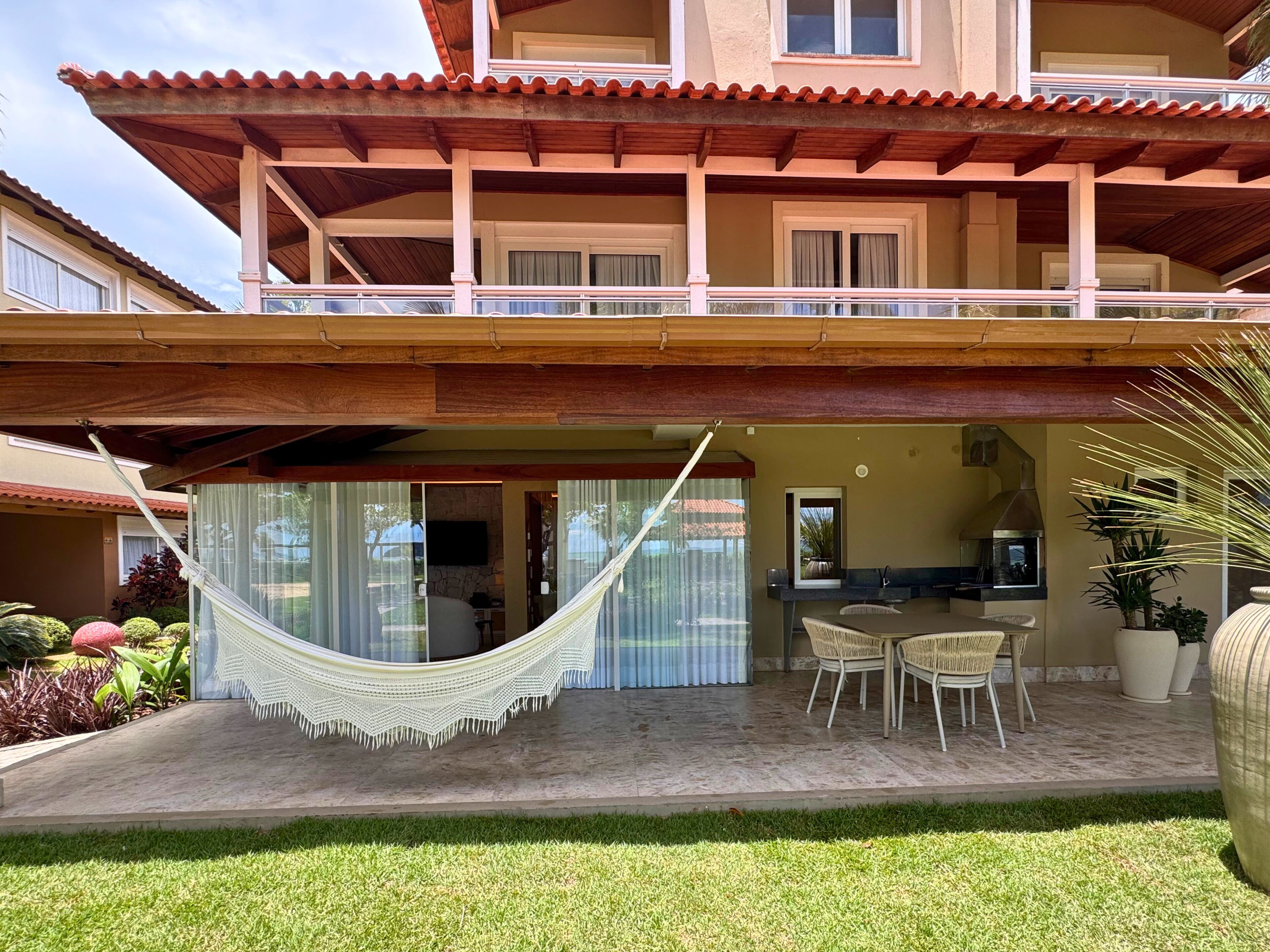 شرفة مسقوفة