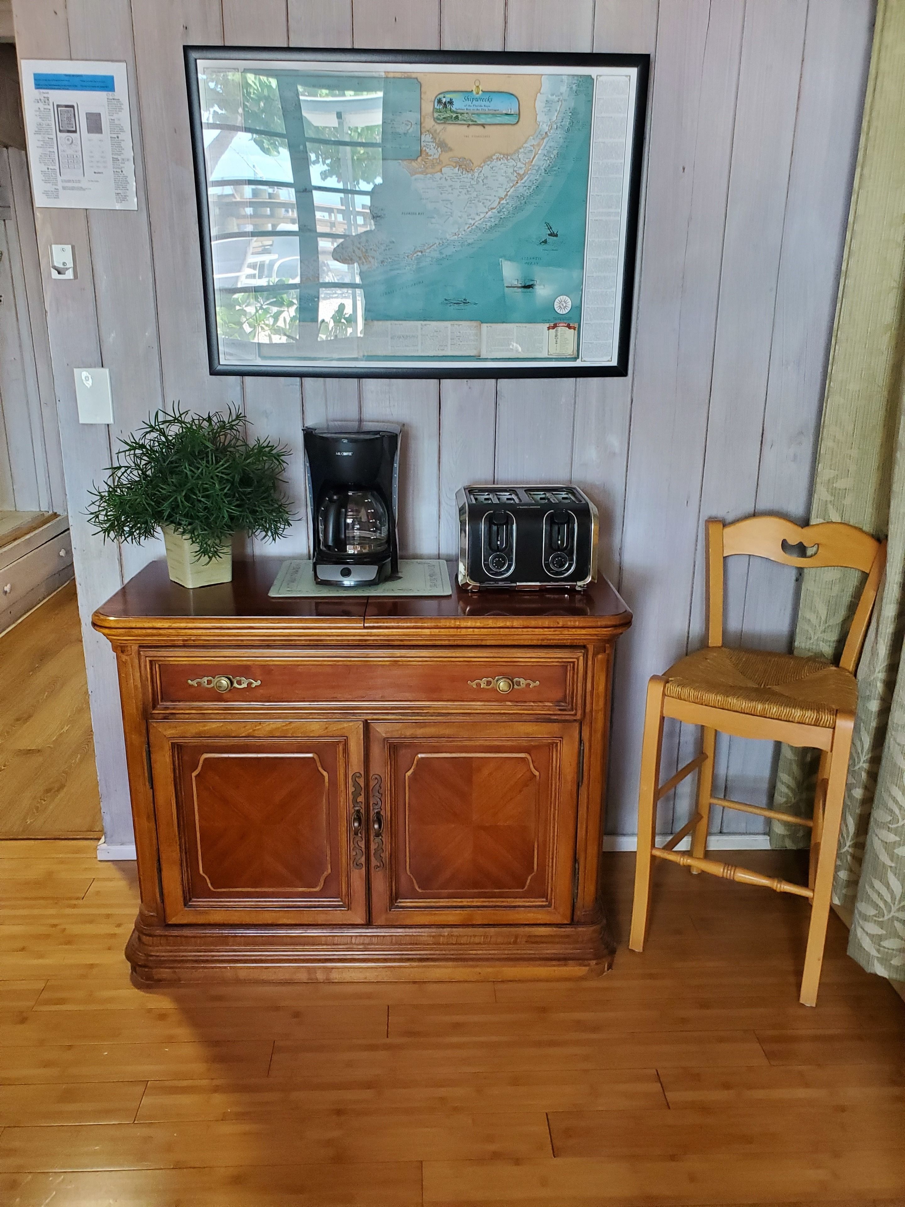 room | coffee and/or coffee maker