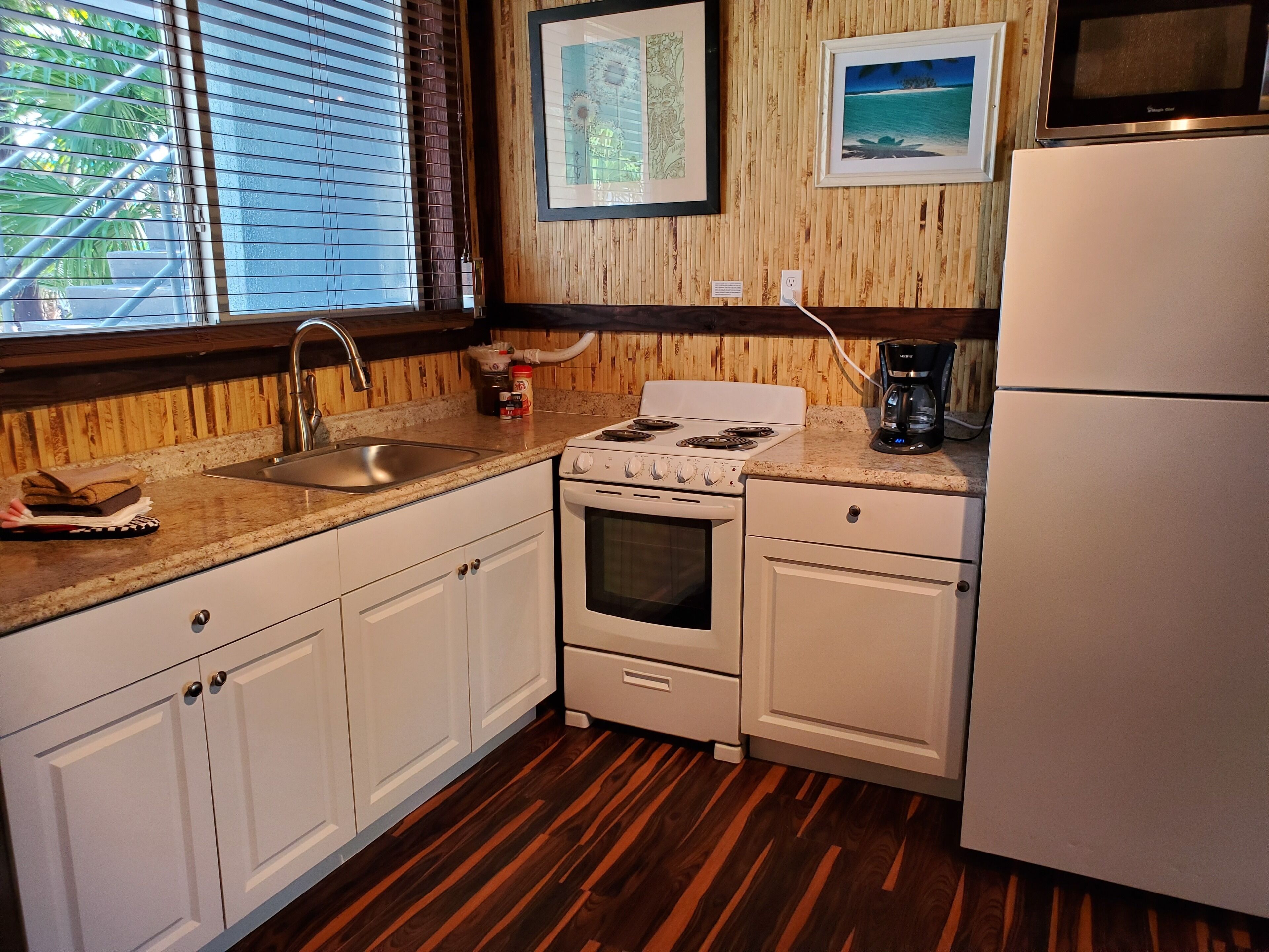 fridge, microwave, coffee/tea maker, toaster