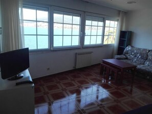 Habitación Confort doble, baño privado, vistas al mar (vistas) | Exterior