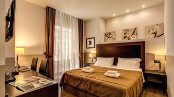 Double or Twin Room | Premium bedding, pillow-top beds, minibar, in-room safe