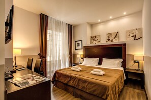 Double or Twin Room | Premium bedding, pillowtop beds, minibar, in-room safe - Hotel Boutique Nazionale (Rome)