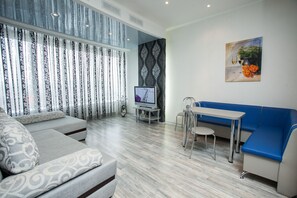Comfort Apartment, 1 Bedroom, Kitchen | Living room | 100-cm flat-screen TV with satellite channels, LED TV, DVD player