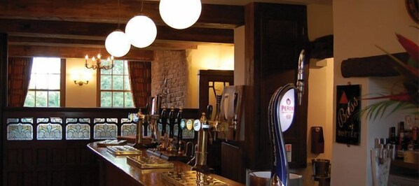 Bar (in der Unterkunft)