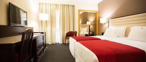 Chambre Double | 1 chambre, literie de qualité supérieure, minibar, bureau