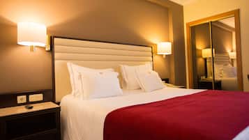 Double Room | Premium bedding, minibar, desk, laptop workspace