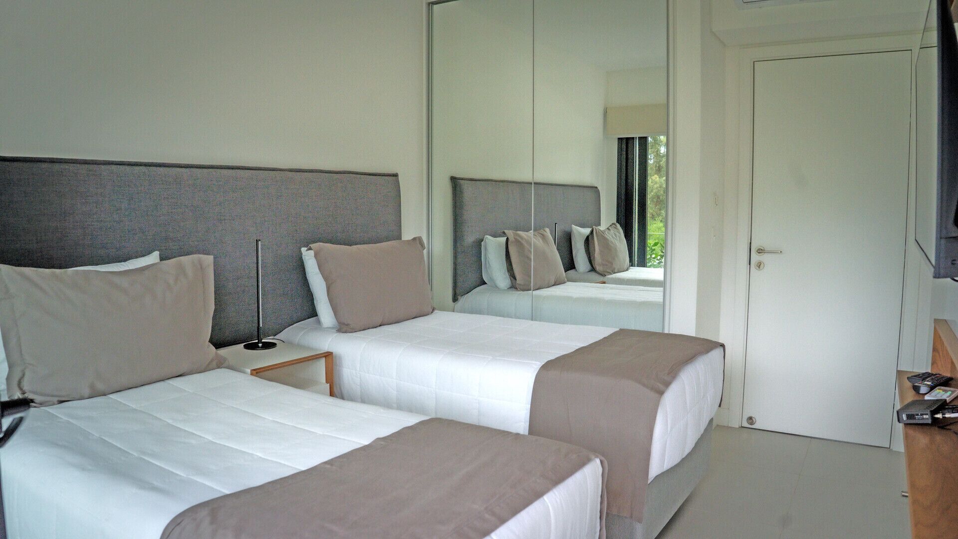 客房内保险箱、特色装修、特色家居、遮光窗帘