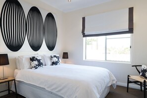 Room - Arabella On West Apartments (West Beach)